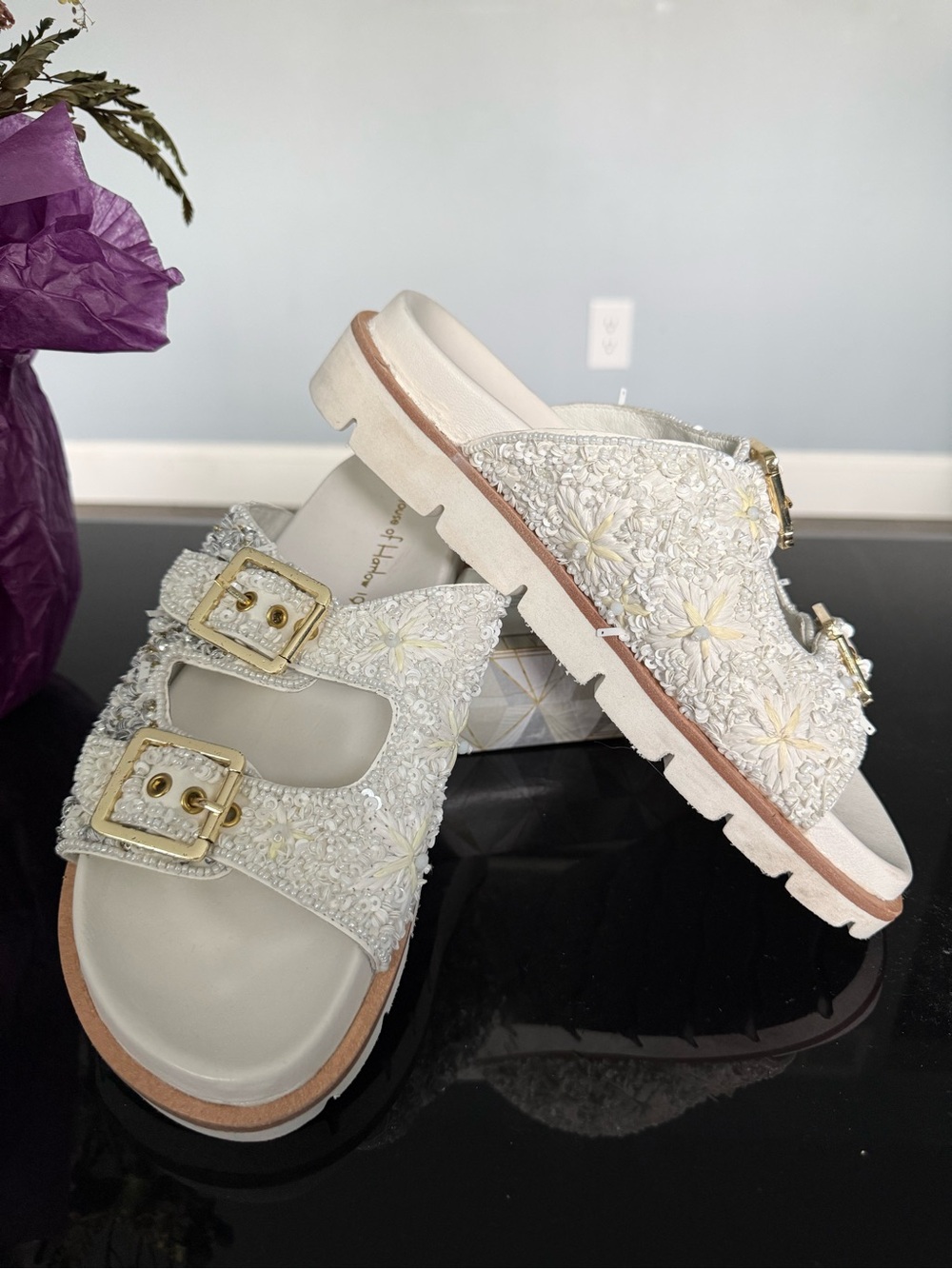 House of Harlow 1960 White Embellished Double-Buckle Slide Clogs - Picture 4 of 9